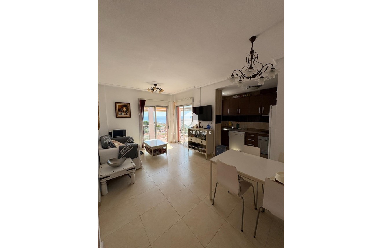 Tweedehands - Penthouse -
Torrevieja - Punta prima