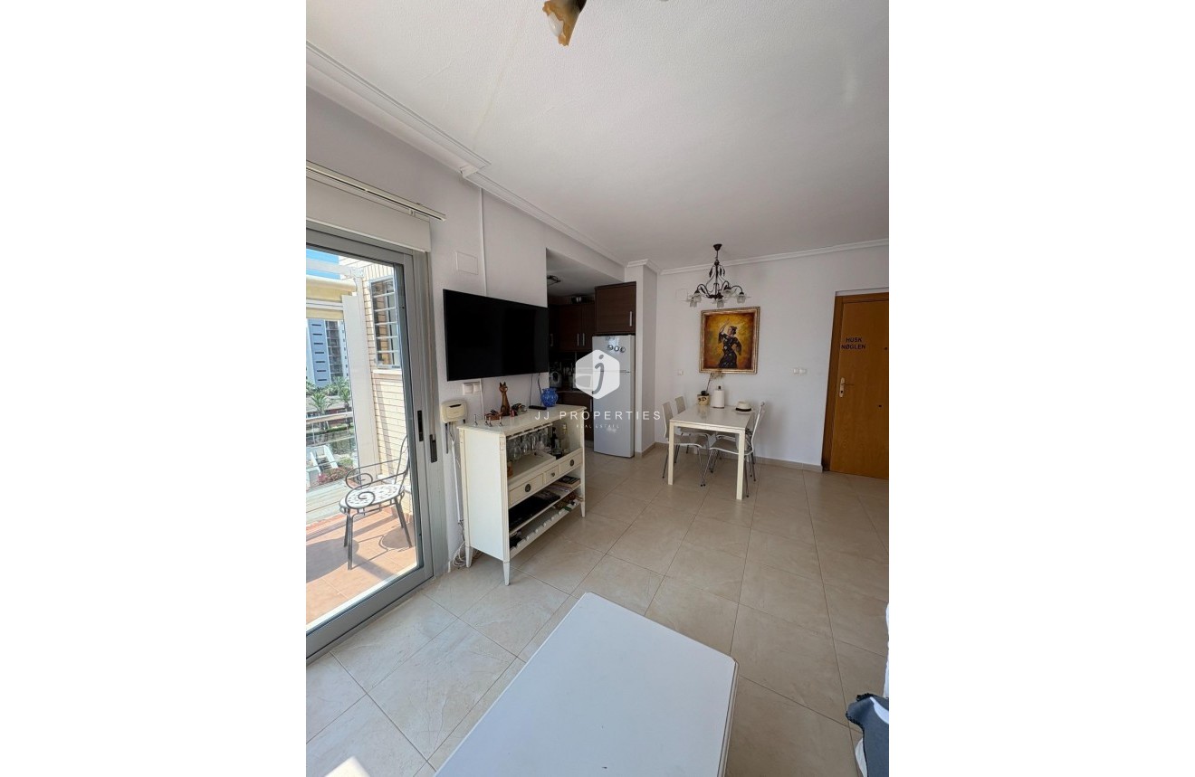 Tweedehands - Penthouse -
Torrevieja - Punta prima