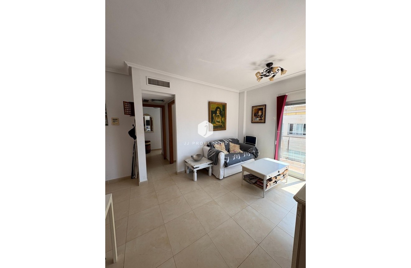Tweedehands - Penthouse -
Torrevieja - Punta prima