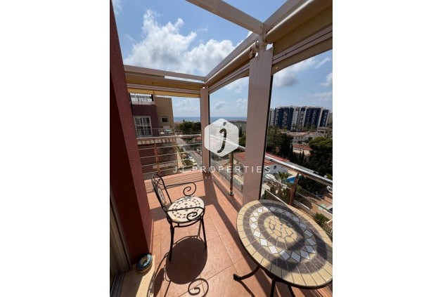 Tweedehands - Penthouse -
Torrevieja - Punta prima