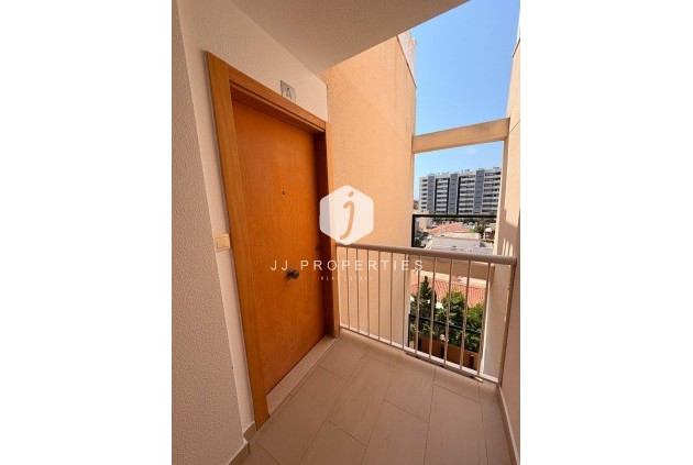 Tweedehands - Penthouse -
Torrevieja - Punta prima