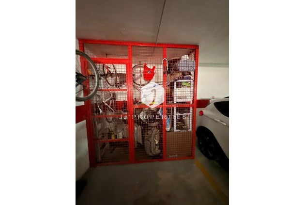 Tweedehands - Penthouse -
Torrevieja - Punta prima