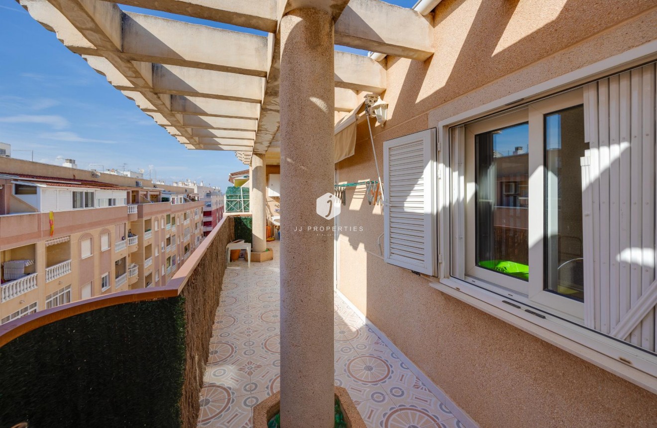 Tweedehands - Appartement / flat -
Torrevieja - Costa Blanca