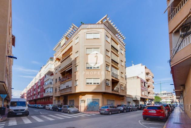 Tweedehands - Appartement / flat -
Torrevieja - Costa Blanca