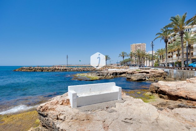 Tweedehands - Appartement / flat -
Torrevieja - Costa Blanca