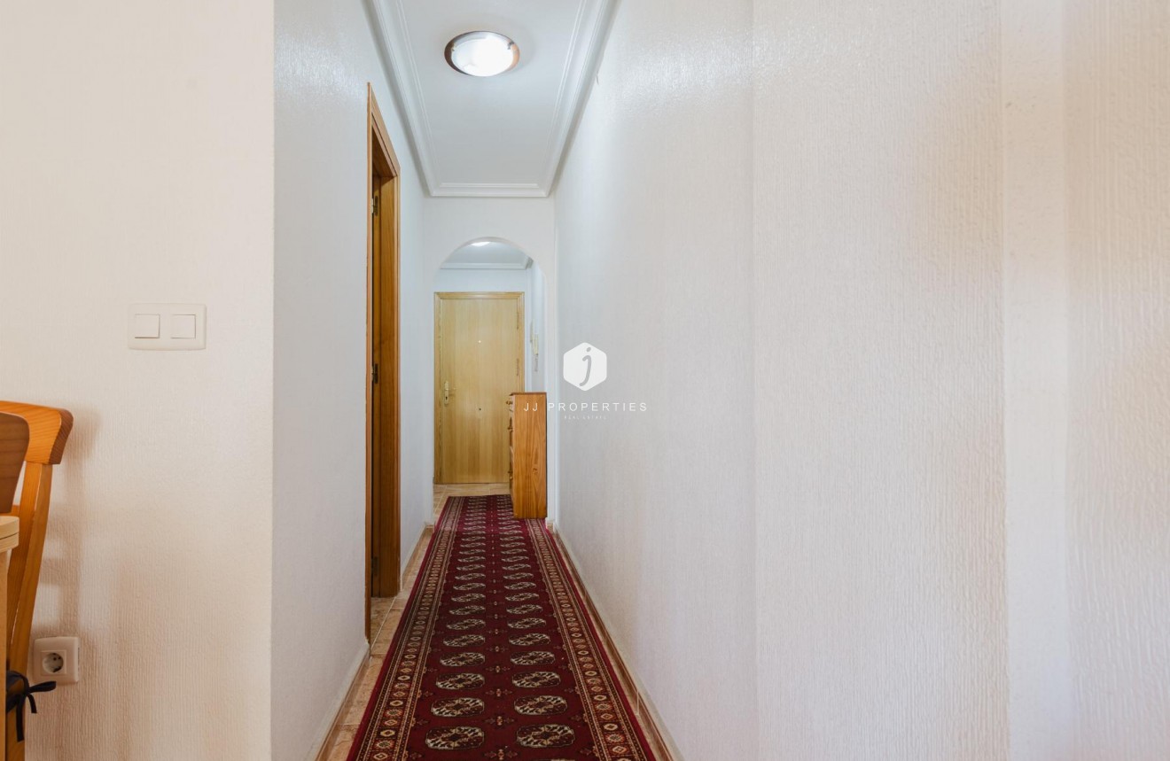 Tweedehands - Appartement / flat -
Torrevieja - Costa Blanca