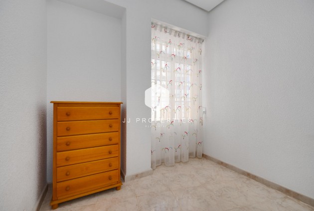 Tweedehands - Appartement / flat -
Torrevieja - Costa Blanca