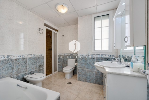 Tweedehands - Appartement / flat -
Torrevieja - Costa Blanca