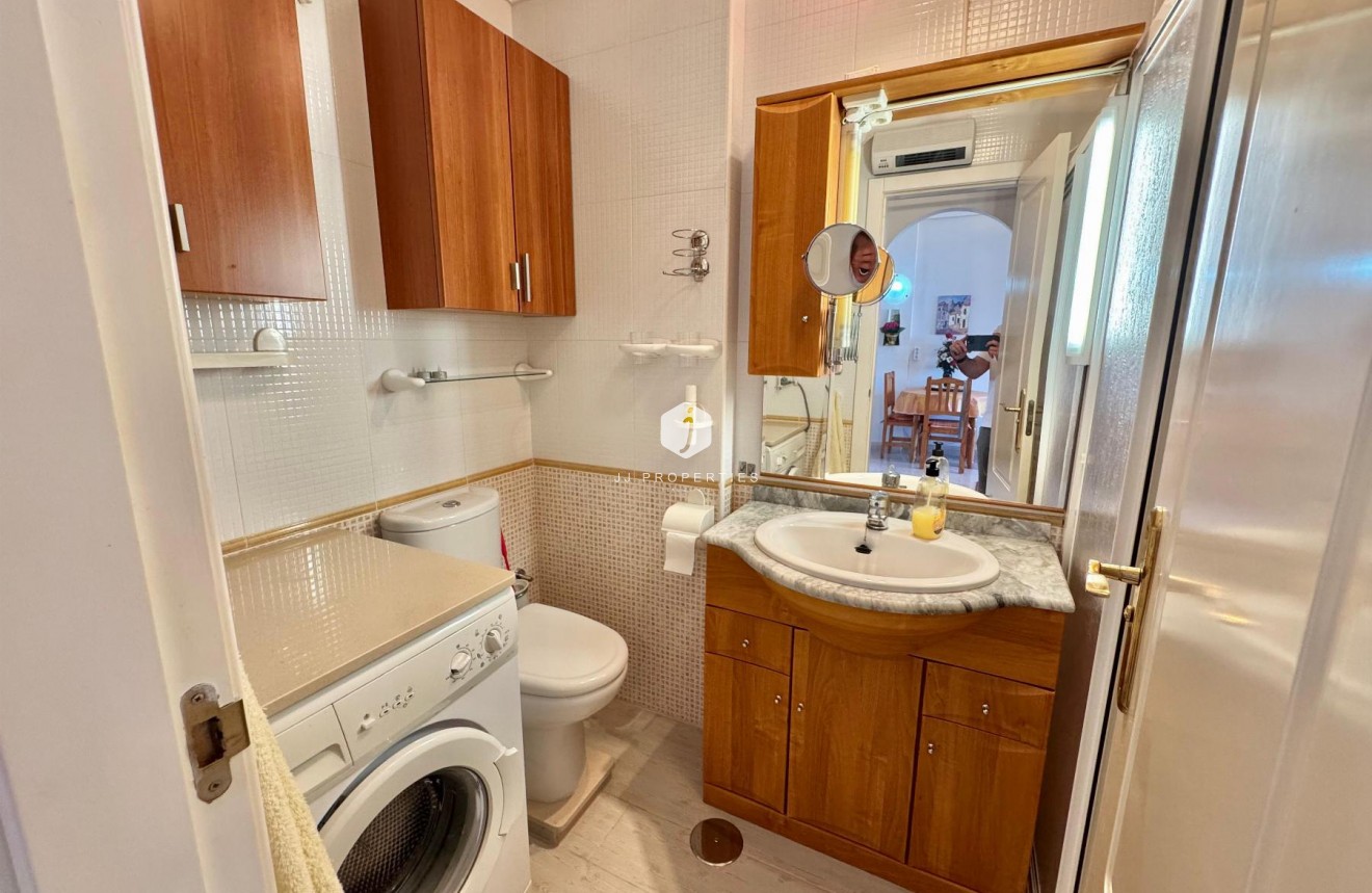 Tweedehands - Appartement / flat -
Almoradí - Inland