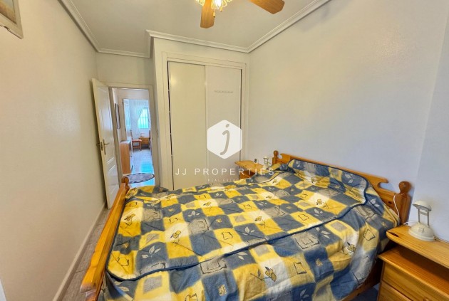 Tweedehands - Appartement / flat -
Almoradí - Inland