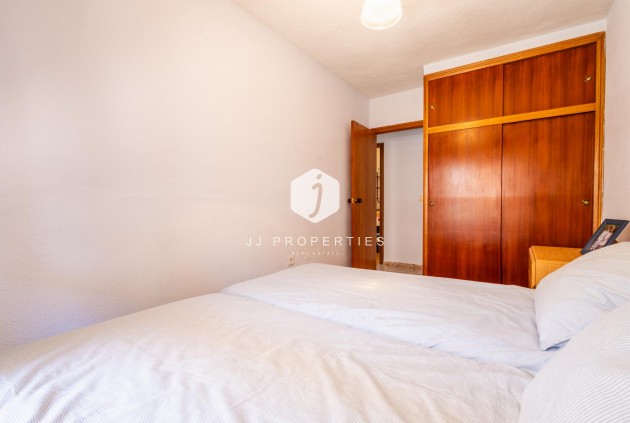 Z drugiej ręki - Mieszkanie w bloku -
Torrevieja - Costa Blanca