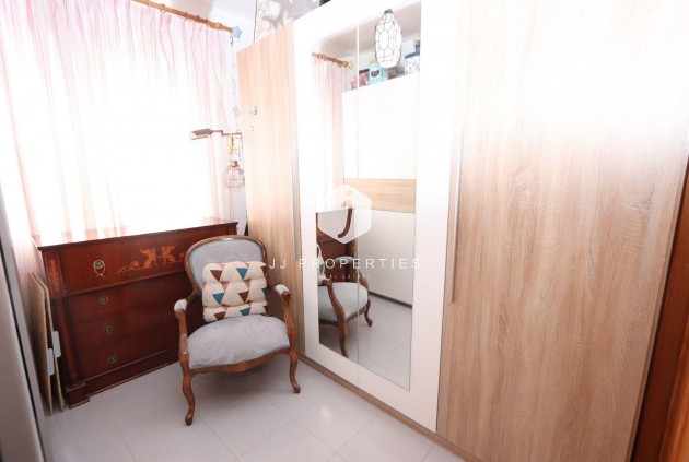 Tweedehands - Appartement / flat -
Torrevieja - Costa Blanca