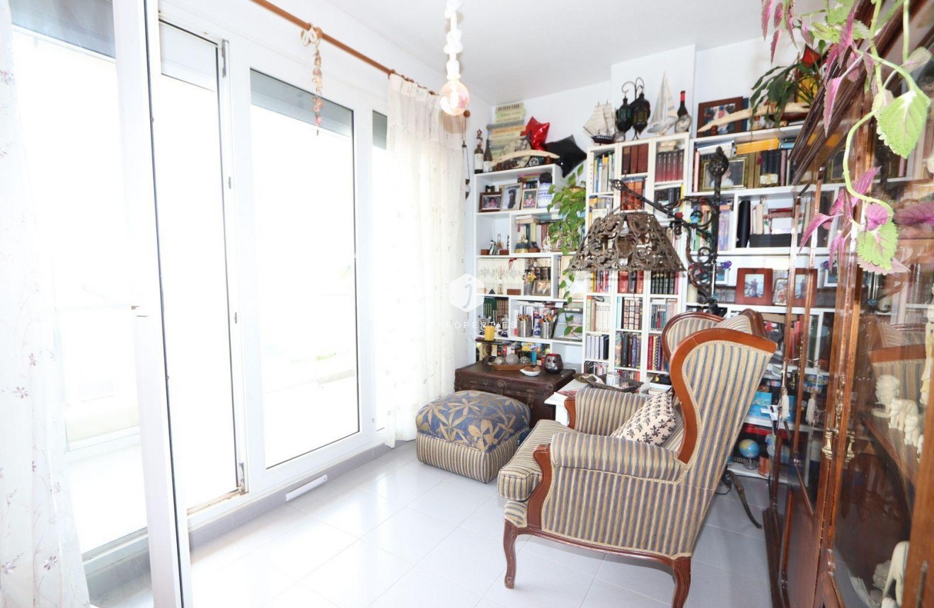 Tweedehands - Appartement / flat -
Torrevieja - Costa Blanca