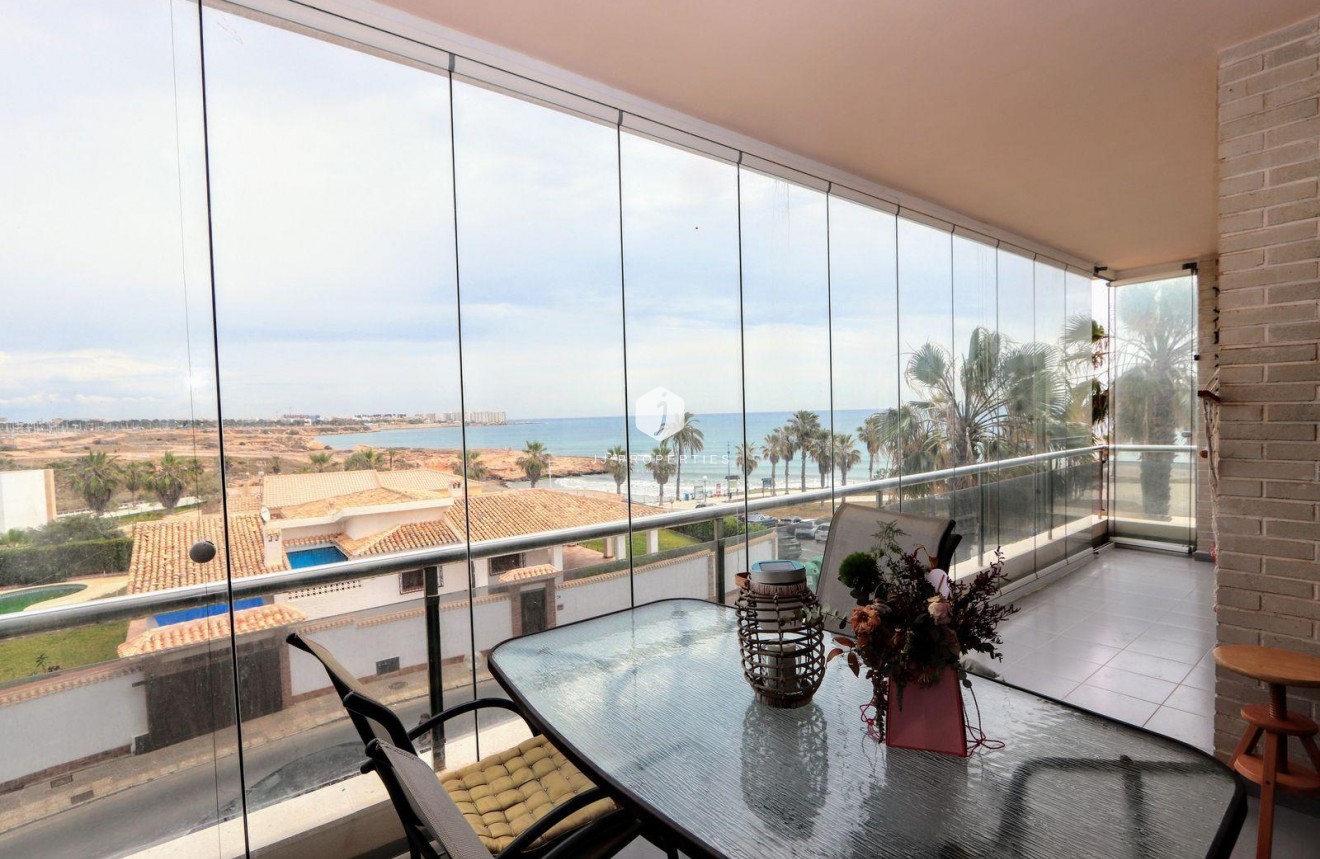 Tweedehands - Appartement / flat -
Torrevieja - Costa Blanca