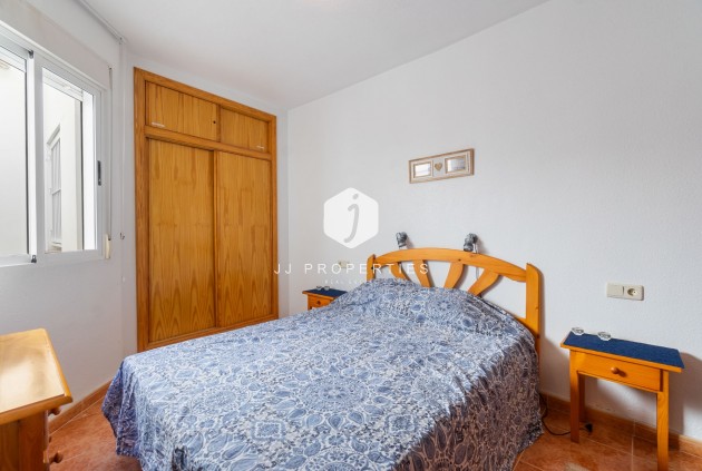 D'occasion - Attique -
Torrevieja - Centro