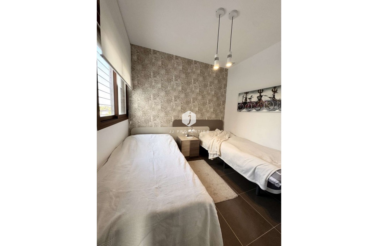 Segunda mano - Apartamento / piso -
Cabo Roig - Costa Blanca