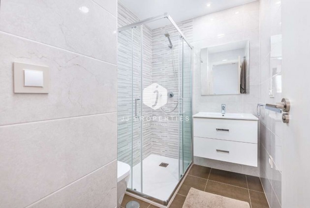 Segunda mano - Apartamento / piso -
Cabo Roig - Costa Blanca