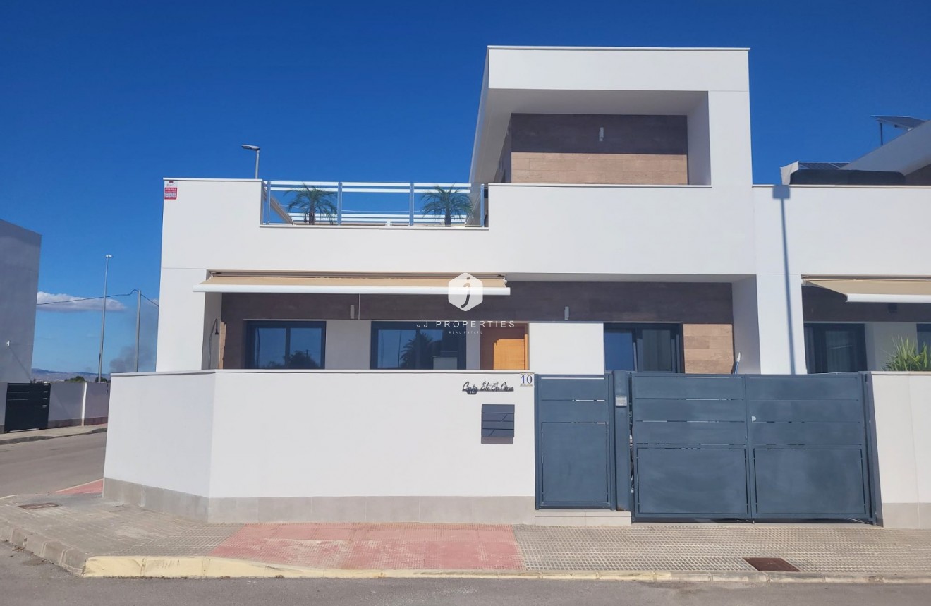 Tweedehands - Chalet -
Daya Vieja - Costa Blanca