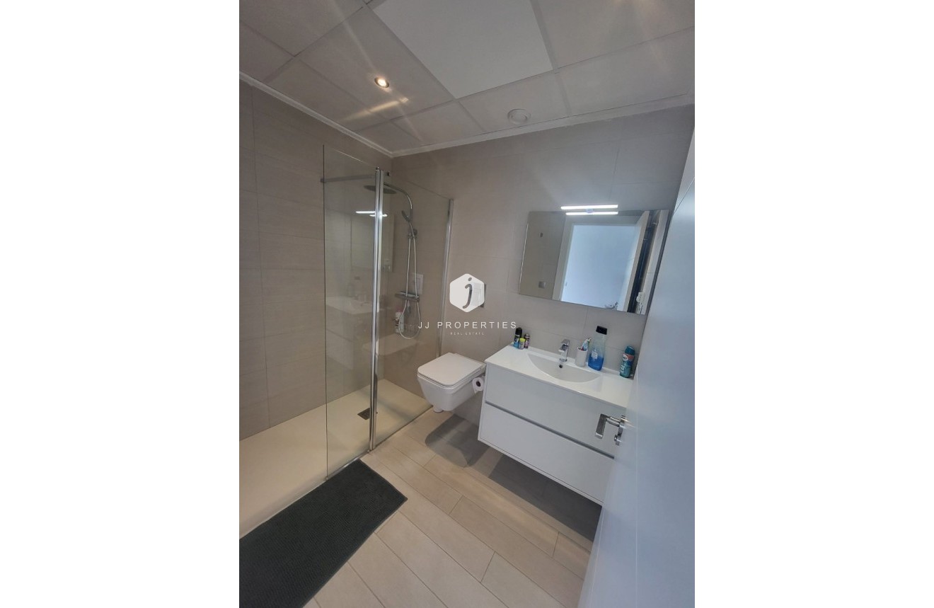 Tweedehands - Chalet -
Daya Vieja - Costa Blanca