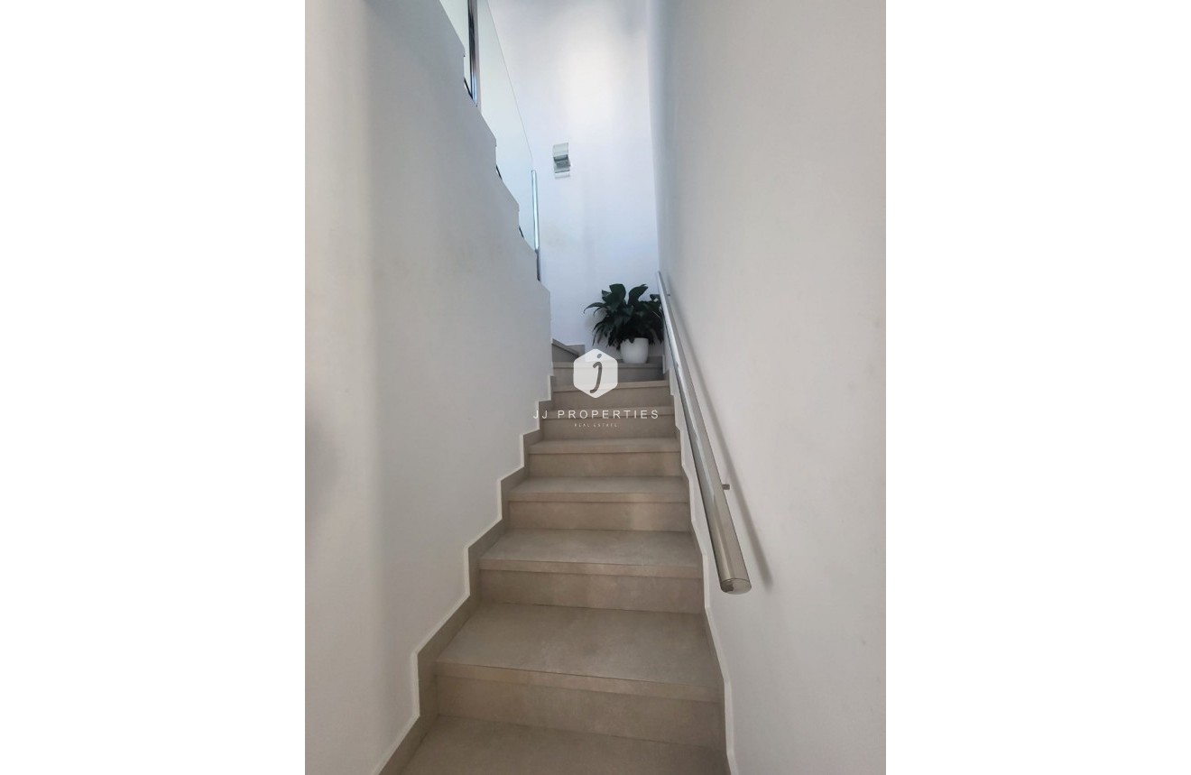 Tweedehands - Chalet -
Daya Vieja - Costa Blanca