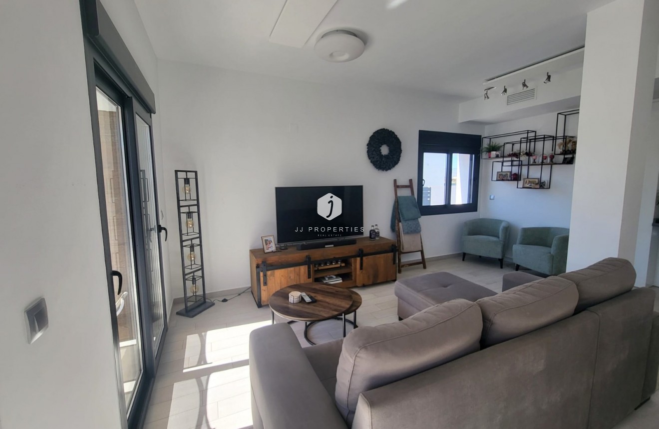 Tweedehands - Chalet -
Daya Vieja - Costa Blanca