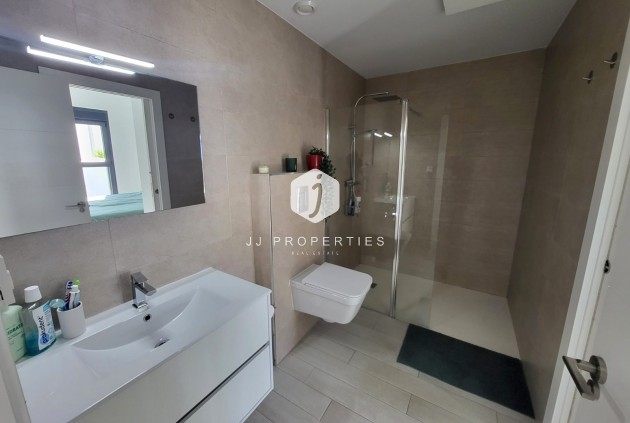 Tweedehands - Chalet -
Daya Vieja - Costa Blanca