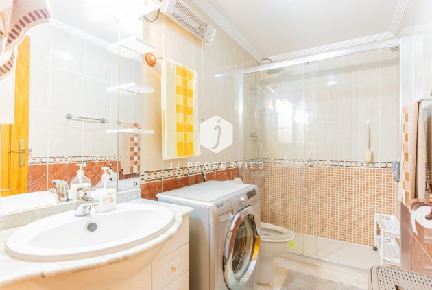 Tweedehands - Appartement / flat -
Torrevieja - Costa Blanca