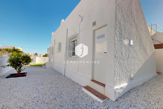 Tweedehands - Bungalow -
Orihuela Costa - Costa Blanca