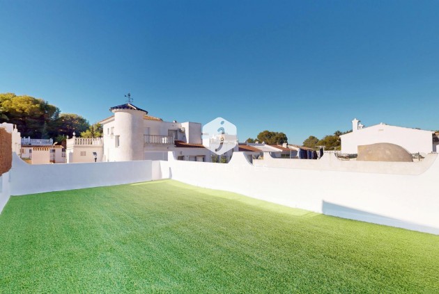 Tweedehands - Bungalow -
Orihuela Costa - Costa Blanca