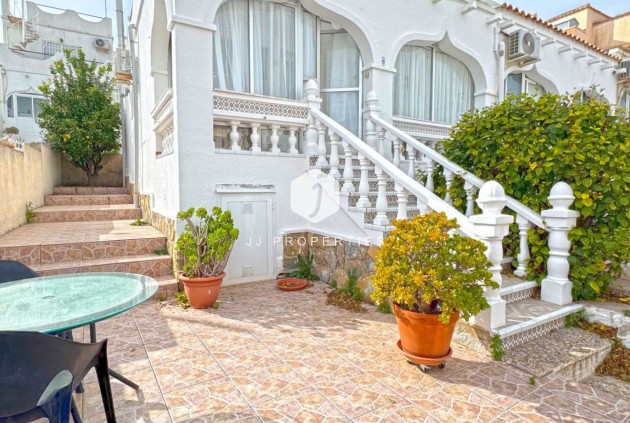 Tweedehands - Chalet -
San Miguel de Salinas - Inland