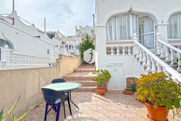 Tweedehands - Chalet -
San Miguel de Salinas - Inland