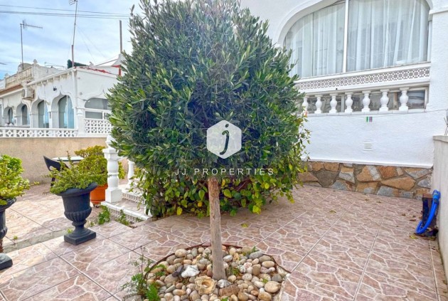 Tweedehands - Chalet -
San Miguel de Salinas - Inland