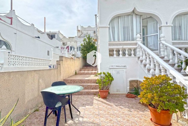 Tweedehands - Chalet -
San Miguel de Salinas - Inland