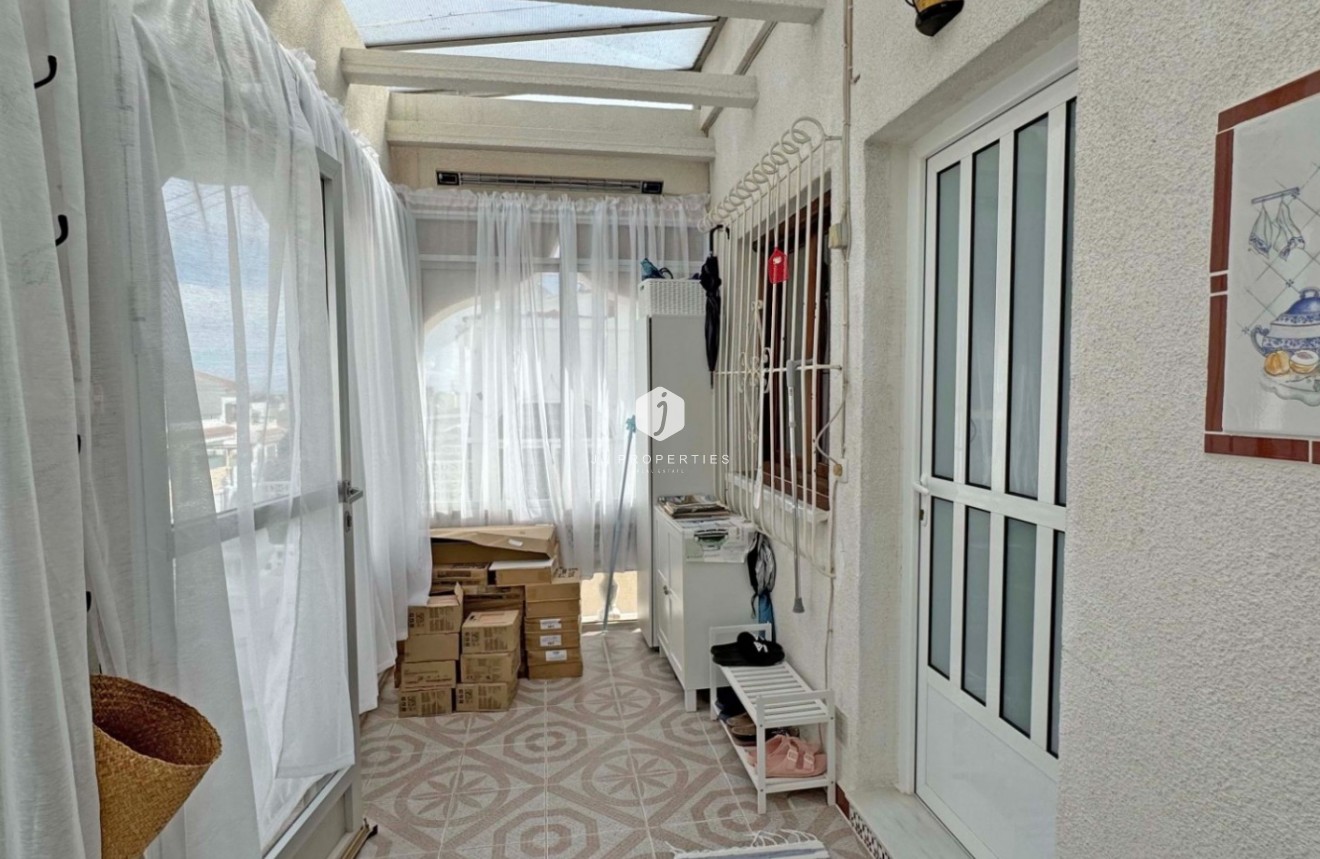 Tweedehands - Chalet -
San Miguel de Salinas - Inland