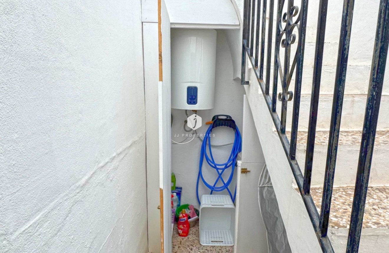 Tweedehands - Chalet -
San Miguel de Salinas - Inland