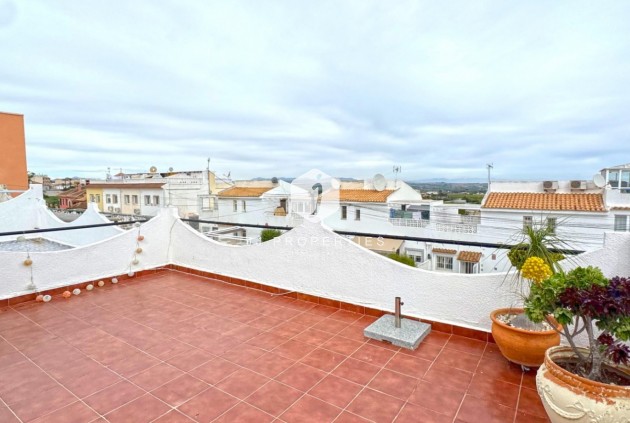 Tweedehands - Chalet -
San Miguel de Salinas - Inland