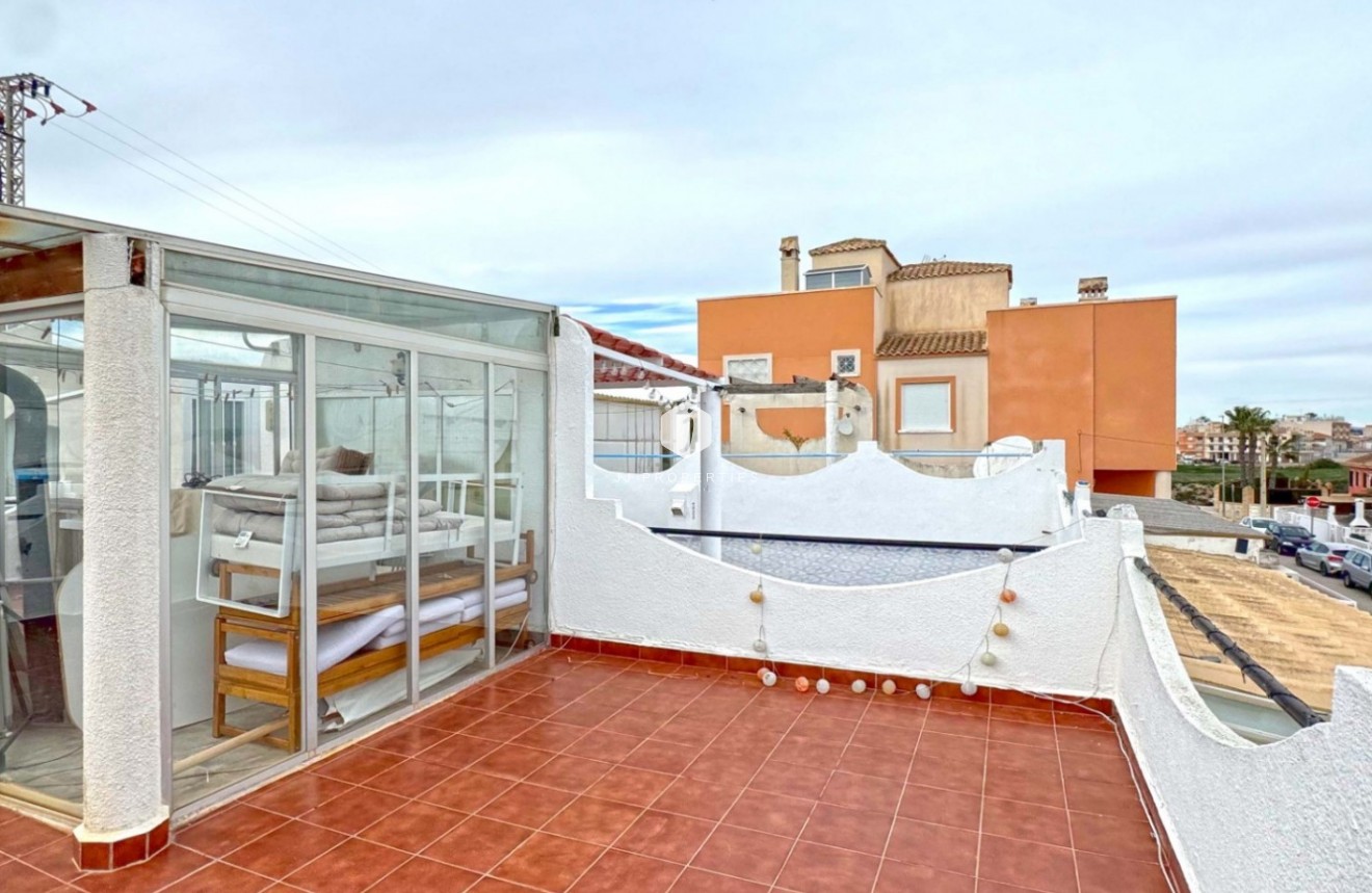 Tweedehands - Chalet -
San Miguel de Salinas - Inland