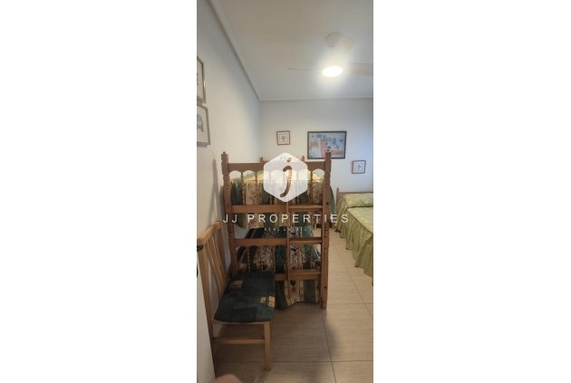 Tweedehands - Appartement / flat -
Torrevieja - La Mata Pueblo