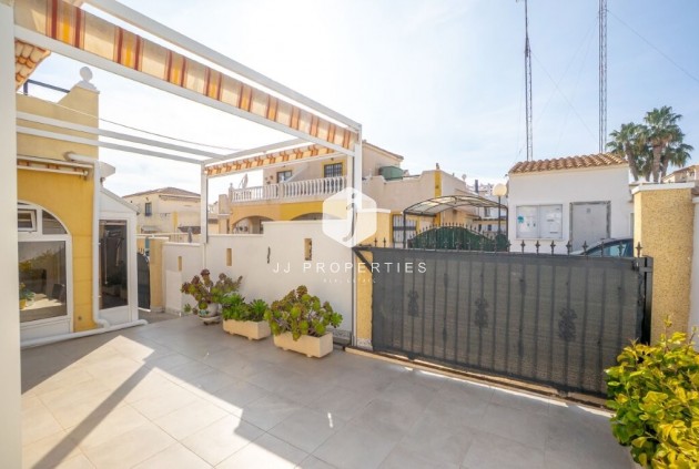 Tweedehands - Quad House Penthouse -
Orihuela Costa - Serena 5