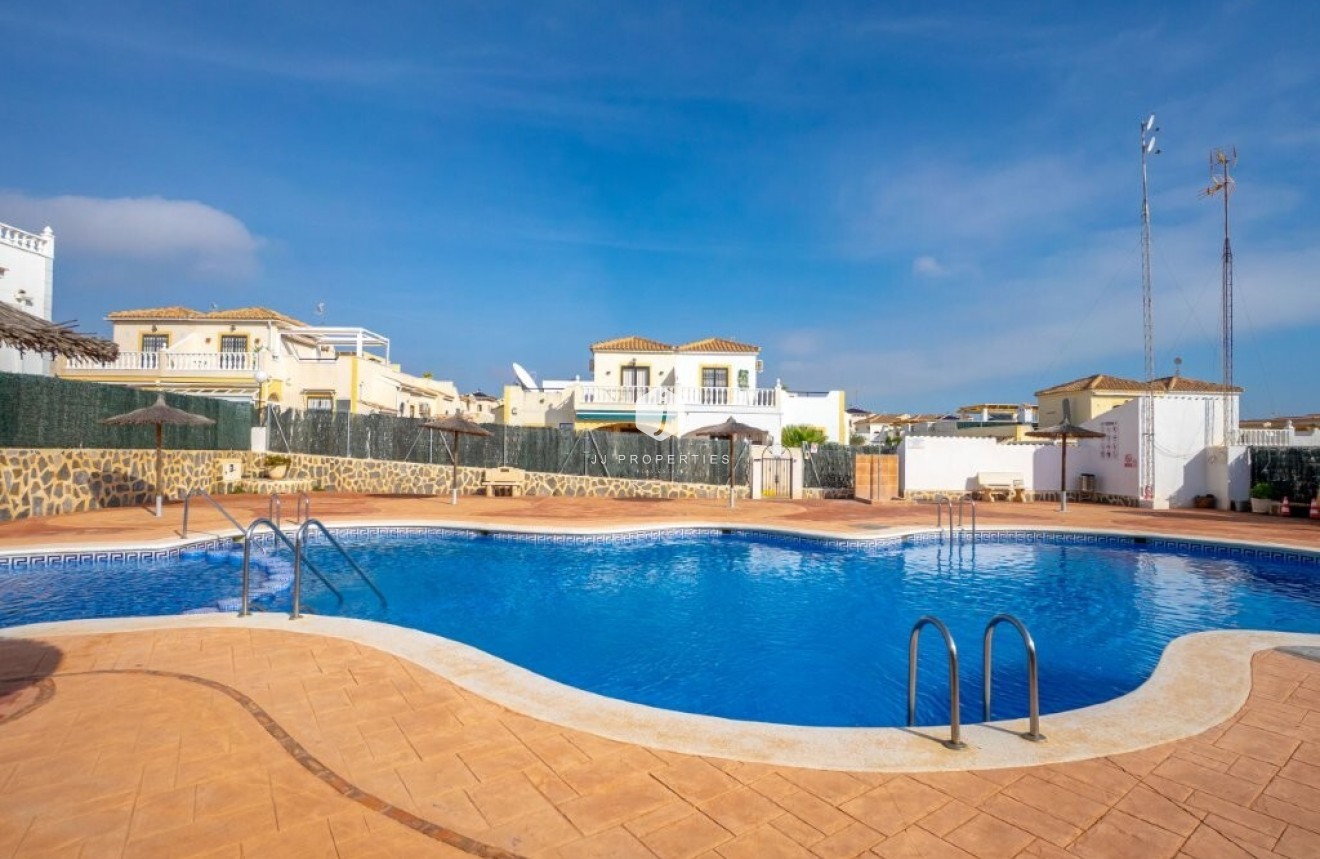 Tweedehands - Quad House Penthouse -
Orihuela Costa - Serena 5