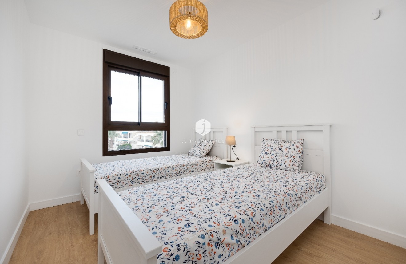 Resale - Apartment / flat -
Orihuela Costa - Costa Blanca