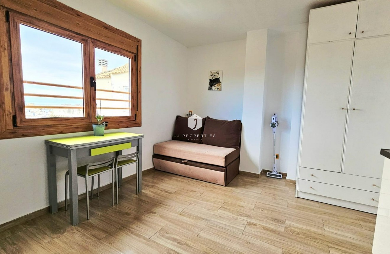 Tweedehands - Appartement / flat -
Torrevieja - Nueva Torrevieja