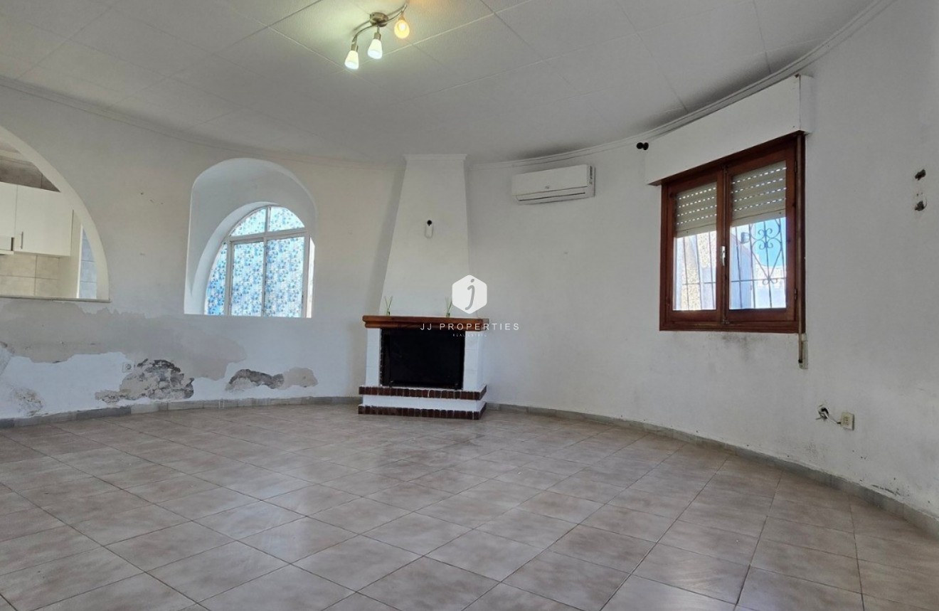 Tweedehands - Villa -
Torrevieja - Costa Blanca