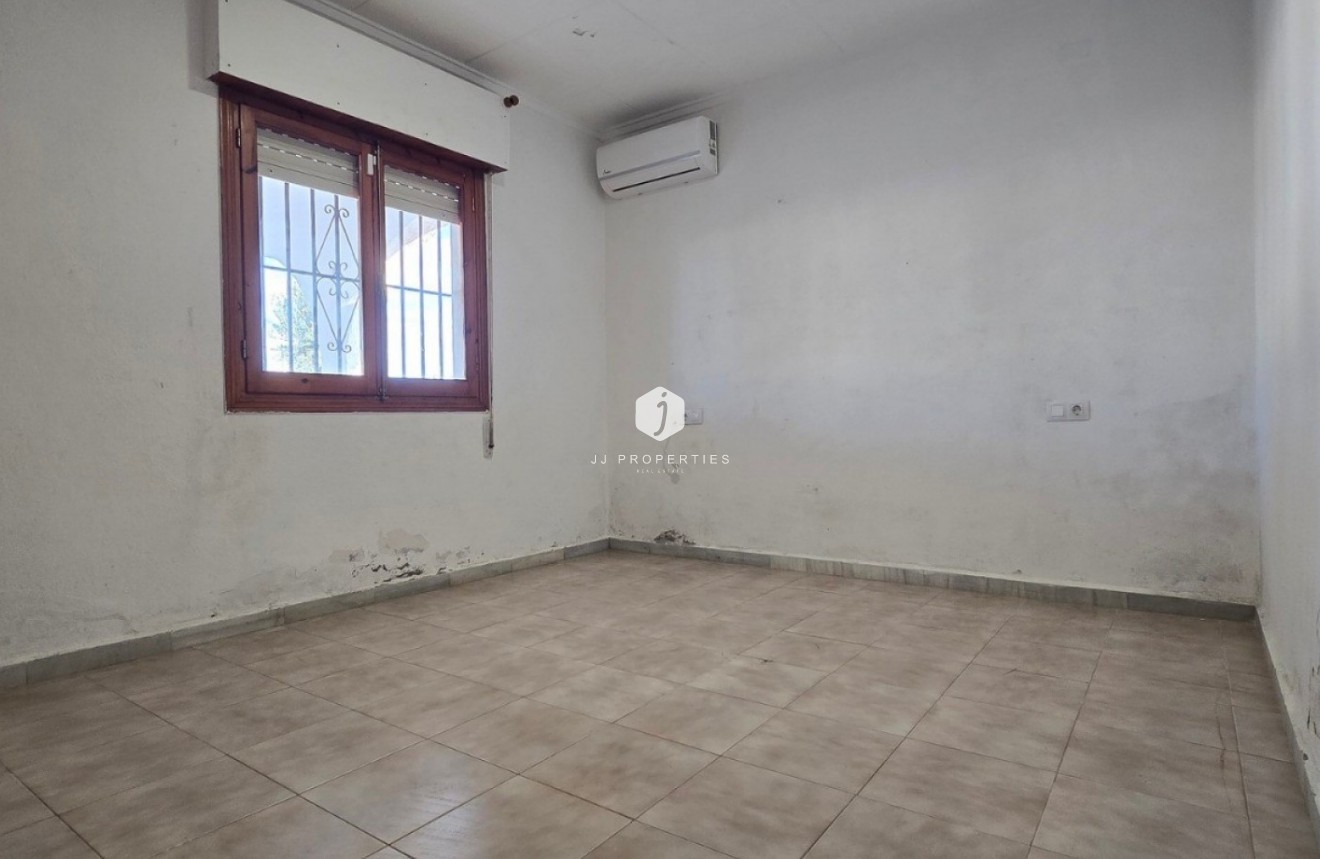 Tweedehands - Villa -
Torrevieja - Costa Blanca