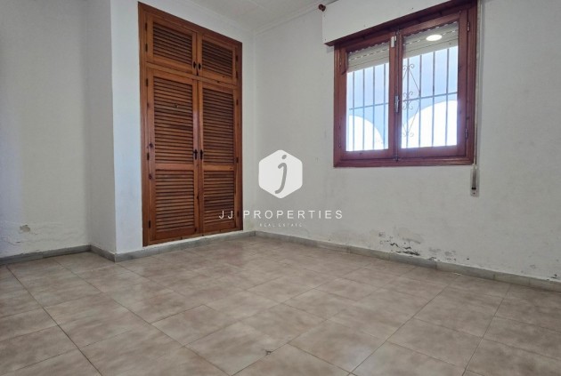 Tweedehands - Villa -
Torrevieja - Costa Blanca