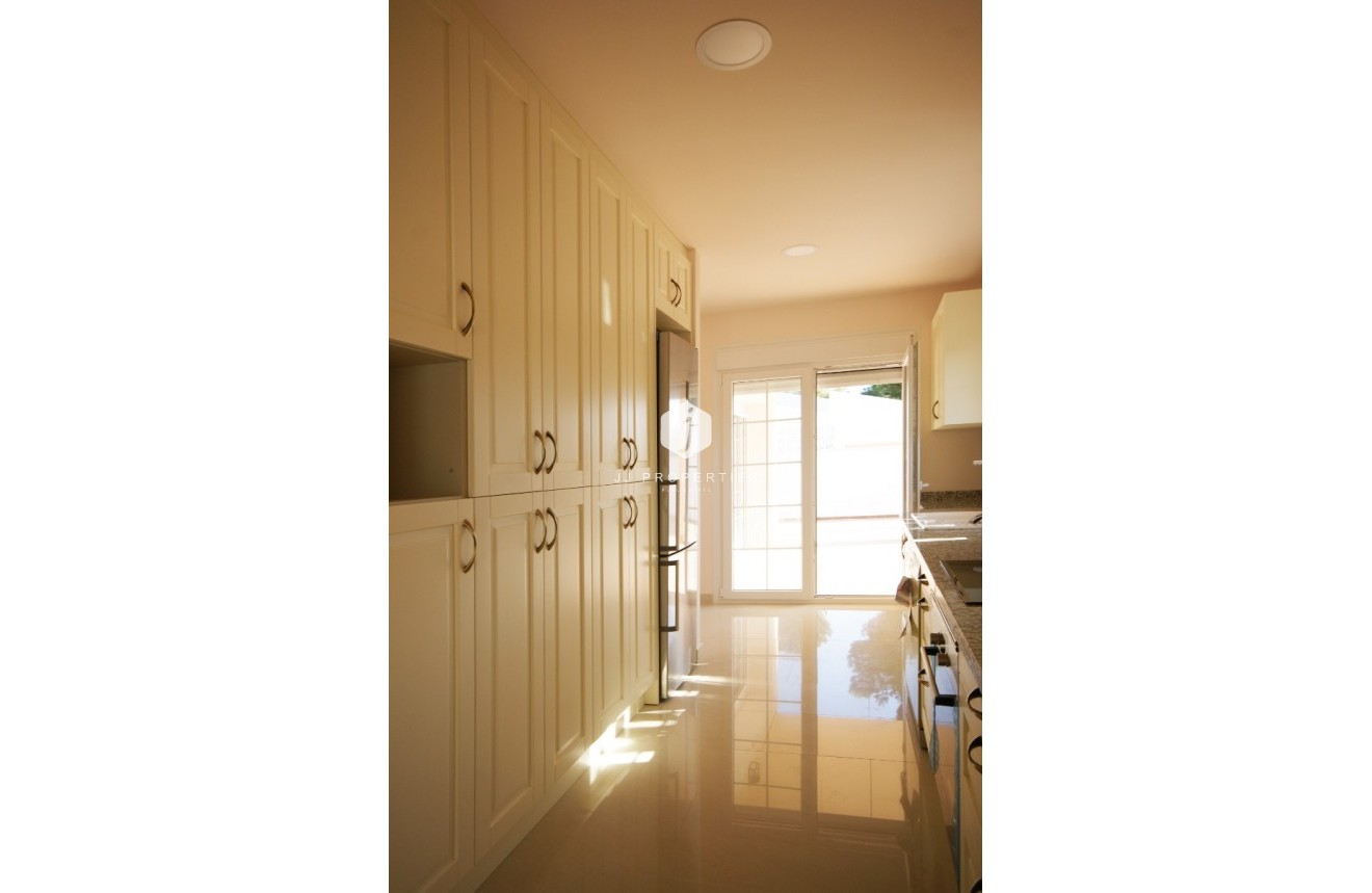 Tweedehands - Villa -
Cabo Roig - Costa Blanca