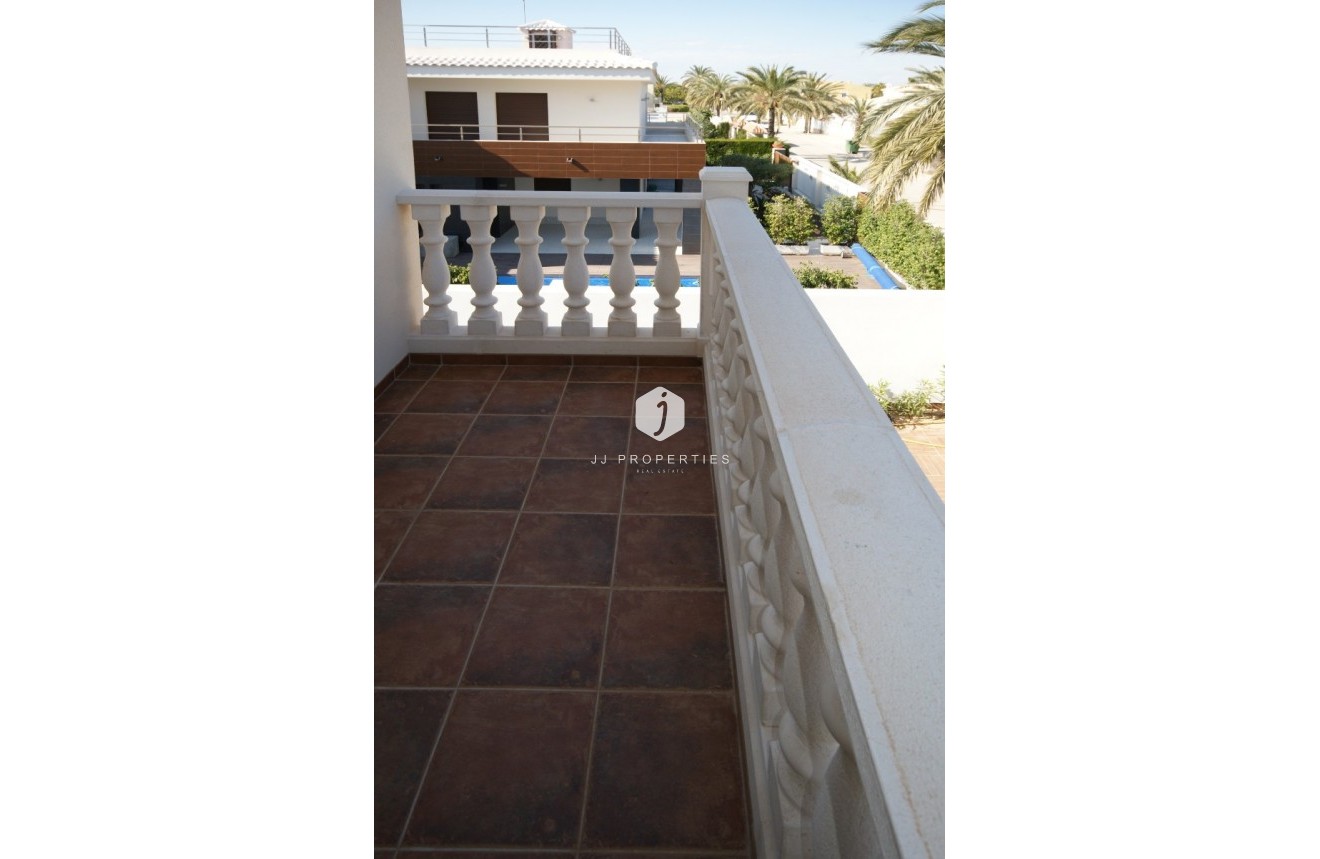Tweedehands - Villa -
Cabo Roig - Costa Blanca