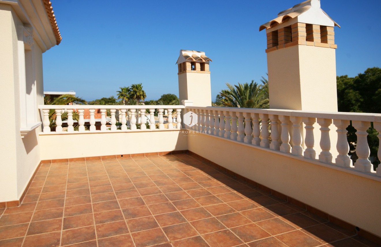 Tweedehands - Villa -
Cabo Roig - Costa Blanca