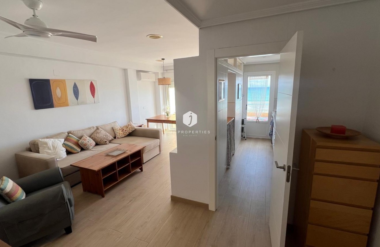 Tweedehands - Penthouse -
Torrevieja - La Mata Pueblo