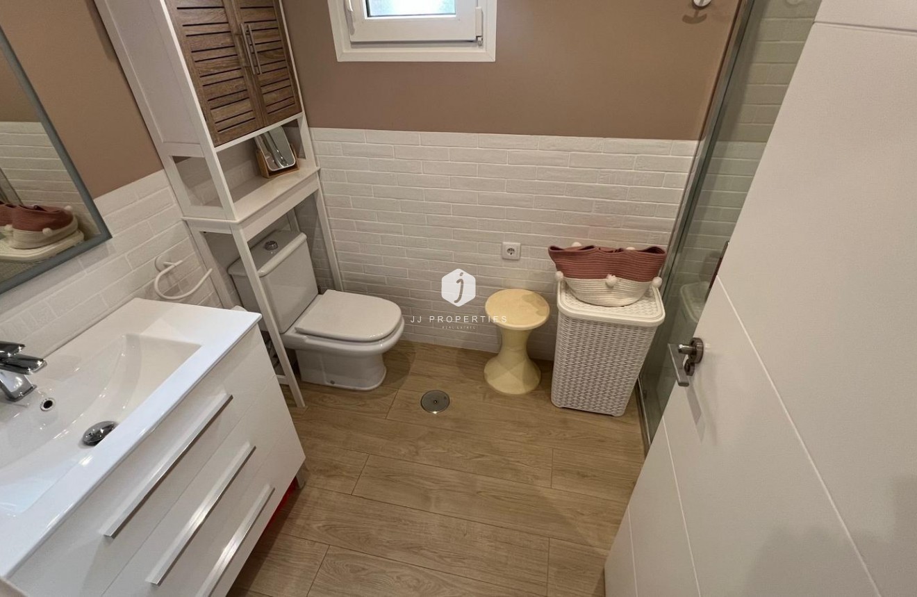 Tweedehands - Penthouse -
Torrevieja - La Mata Pueblo